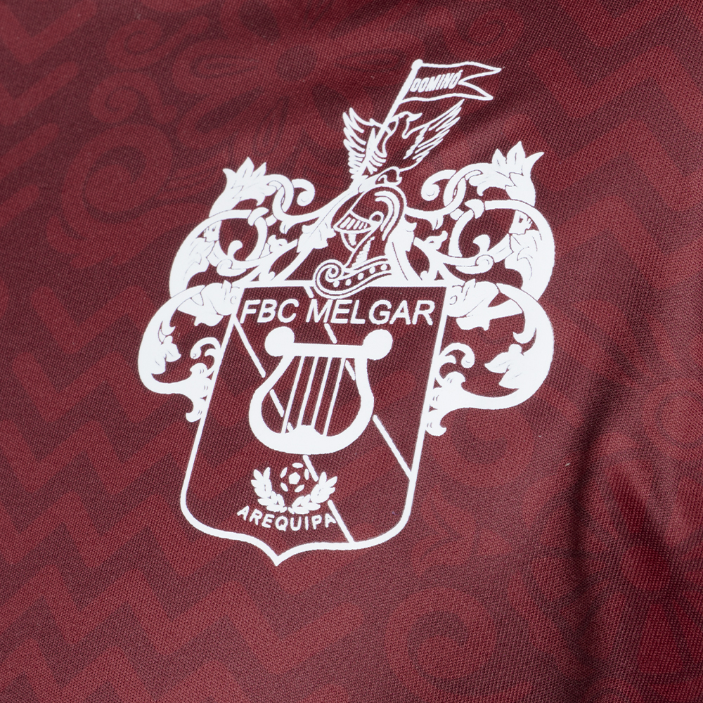 CAMISETA MELGAR_ANIVERSARIO 26_HOMBRE_GUINDAGRANATE_1007750728351-1_4